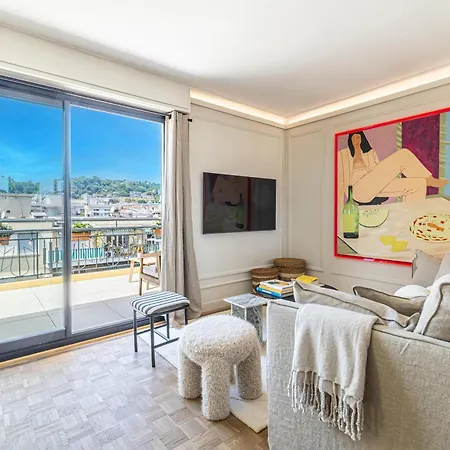 Luxurious Penthouse, 2 Bedroom Suites, 3 Spacious Terraces, Gorgeous Views Of Mountains And Sea, * Ницца