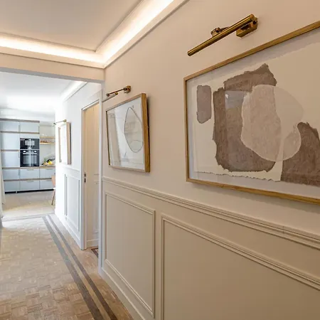 Luxurious Penthouse, 2 Bedroom Suites, 3 Spacious Terraces, Gorgeous Views Of Mountains And Sea, * Nice