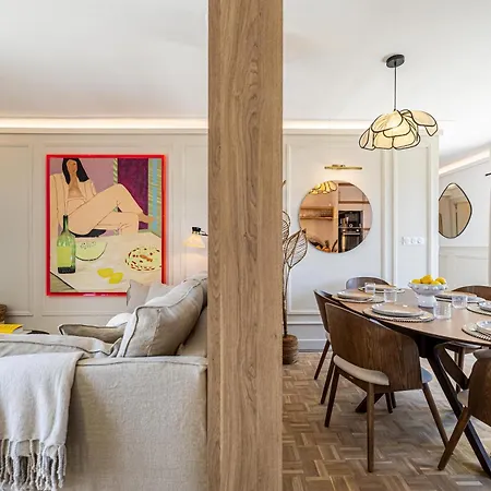 Luxurious Penthouse, 2 Bedroom Suites, 3 Spacious Terraces, Gorgeous Views Of Mountains And Sea, Daire