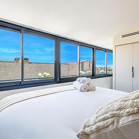 Luxurious Penthouse, 2 Bedroom Suites, 3 Spacious Terraces, Gorgeous Views Of Mountains And Sea, *