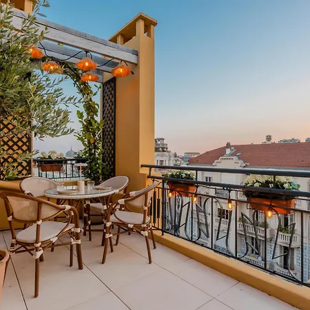 Luxurious Penthouse, 2 Bedroom Suites, 3 Spacious Terraces, Gorgeous Views Of Mountains And Sea,