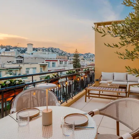 Luxurious Penthouse, 2 Bedroom Suites, 3 Spacious Terraces, Gorgeous Views Of Mountains And Sea,