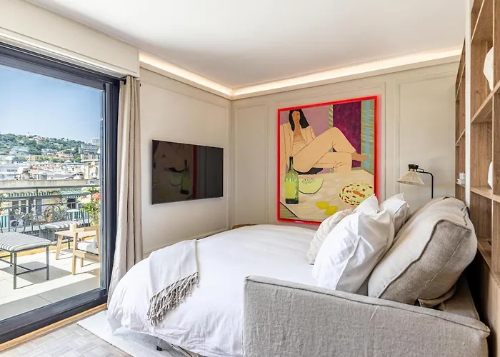 Luxurious Penthouse, 2 Bedroom Suites, 3 Spacious Terraces, Gorgeous Views Of Mountains And Sea, Appartamento Nizza